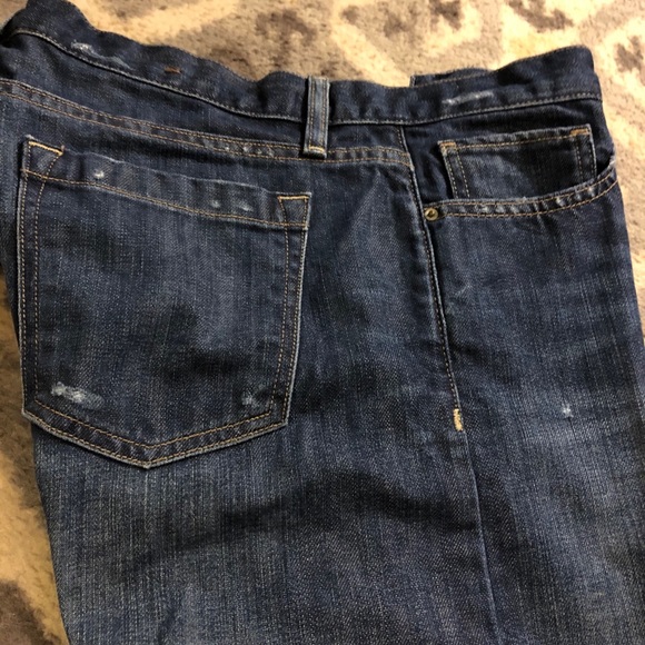 Banana Republic Boyfriend Fit 10L Jeans - Picture 5 of 10